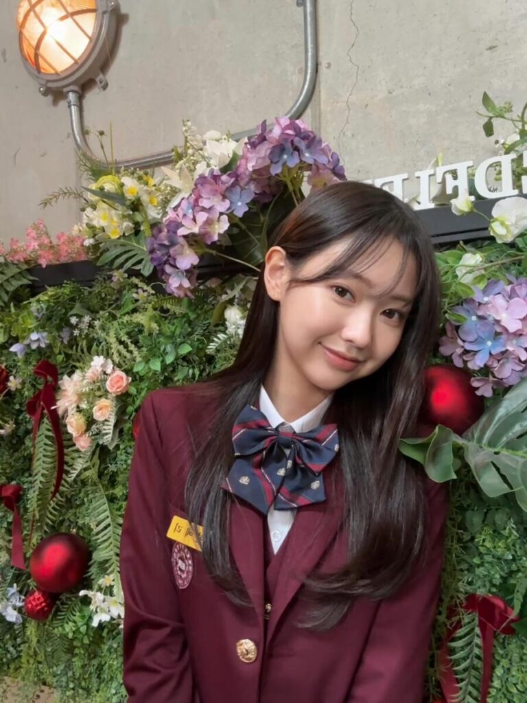 Park Seo Yoon Full Biography